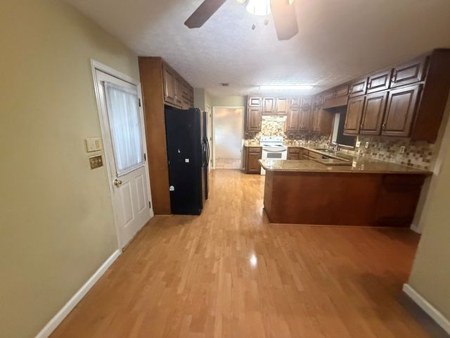 2021 Huntcliff Drive, Lawrenceville, GA 30043