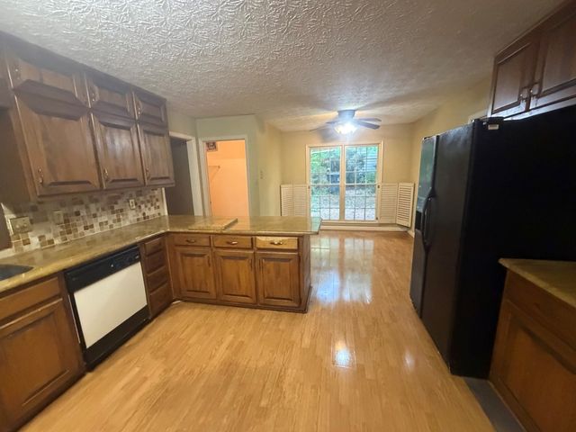 2021 Huntcliff Drive, Lawrenceville, GA 30043