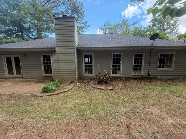 2021 Huntcliff Drive, Lawrenceville, GA 30043