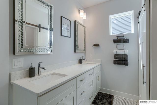 10213 N 152nd Avenue, Bennington, NE 68007