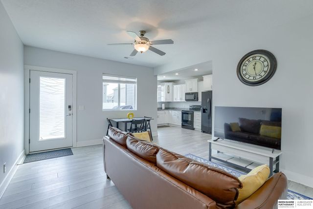 10213 N 152nd Avenue, Bennington, NE 68007