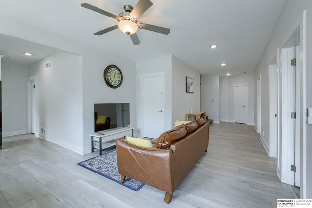 10213 N 152nd Avenue, Bennington, NE 68007