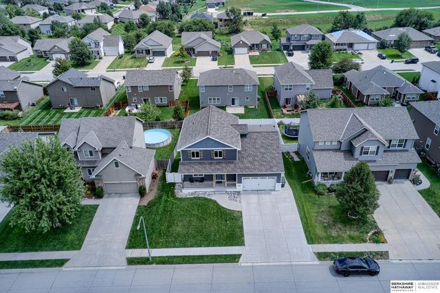 10213 N 152nd Avenue, Bennington, NE 68007