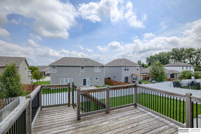 10213 N 152nd Avenue, Bennington, NE 68007