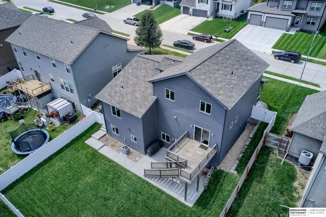 10213 N 152nd Avenue, Bennington, NE 68007