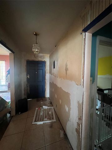 6023 Lattimer Drive, Houston, TX 77035