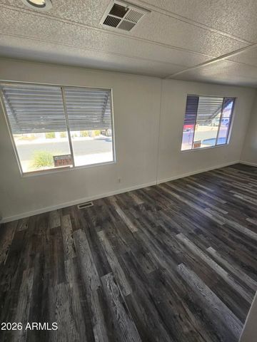2650 W UNION HILLS Drive 328, Phoenix, AZ 85027