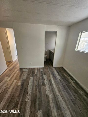 2650 W UNION HILLS Drive 328, Phoenix, AZ 85027