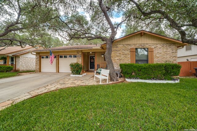 9215 KINGS CROSS ST, San Antonio, TX 78254