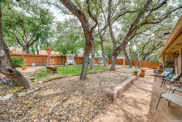 9215 KINGS CROSS ST, San Antonio, TX 78254