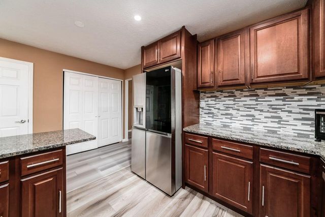 1914 Walden Drive, Columbus, OH 43229