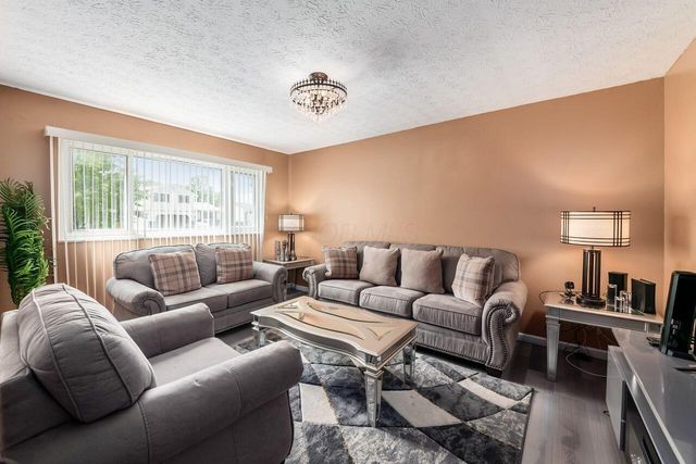 1914 Walden Drive, Columbus, OH 43229