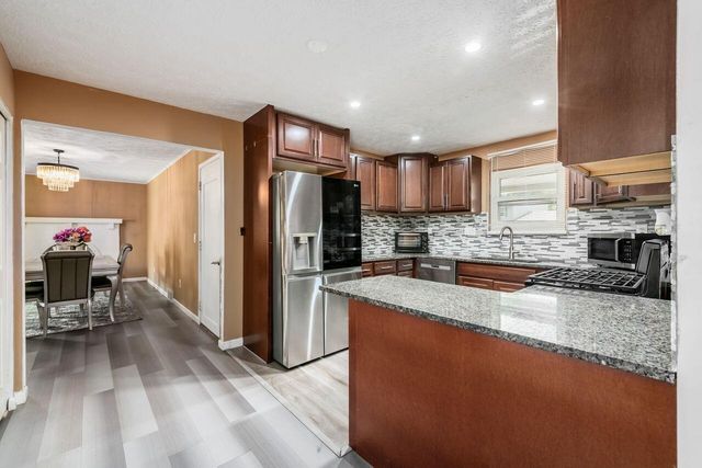 1914 Walden Drive, Columbus, OH 43229