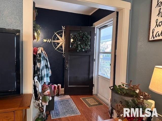 1 JONES Place, Jacksonville, IL 62650