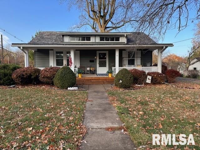 1 JONES Place, Jacksonville, IL 62650