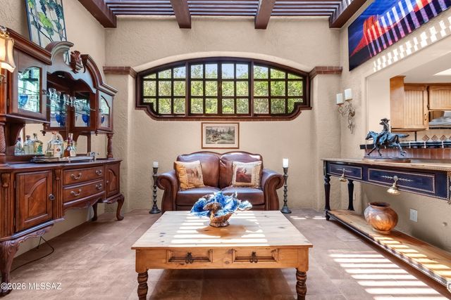 5631 E Sutler Lane, Tucson, AZ 85712