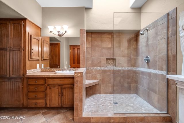 5631 E Sutler Lane, Tucson, AZ 85712