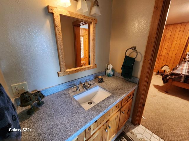 281 Bloods Ridge Rd, Bear Valley, CA 95223