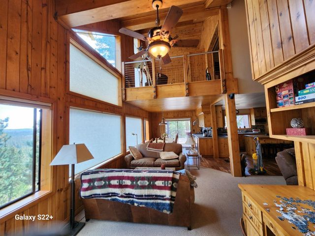 281 Bloods Ridge Rd, Bear Valley, CA 95223