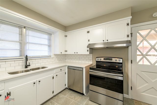 2602 Ashland Avenue, Bossier City, LA 71111