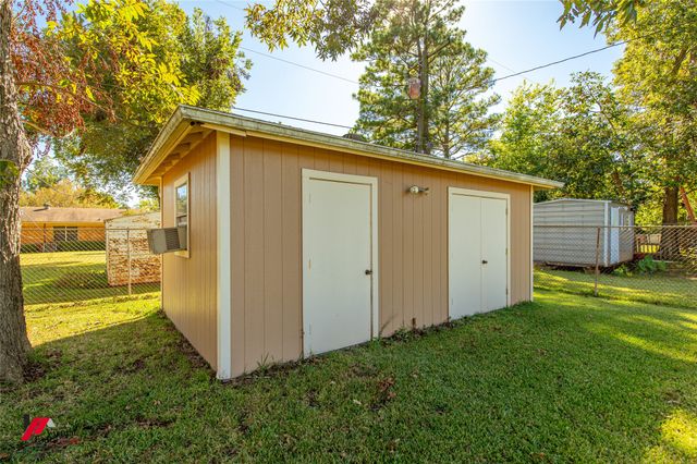 2602 Ashland Avenue, Bossier City, LA 71111