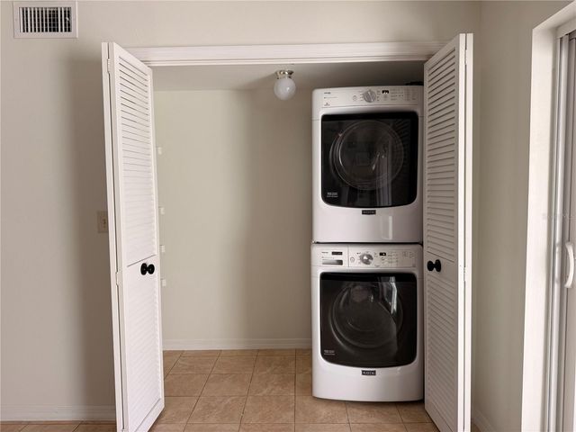 301 S BUNGALOW PARK AVENUE C, Tampa, FL 33609