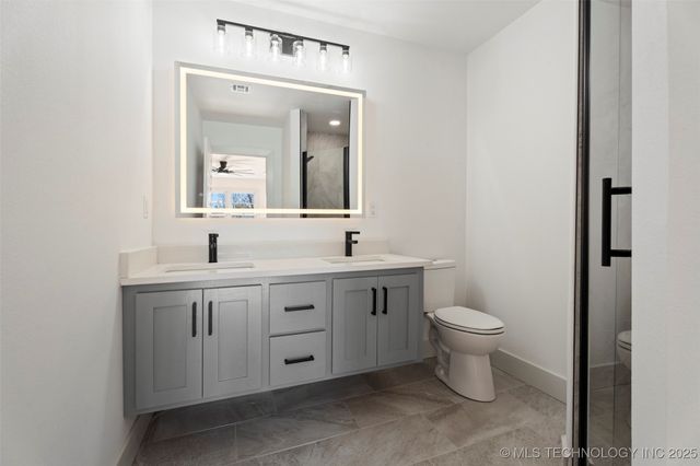 1505 East Street SW, Miami, OK 74354