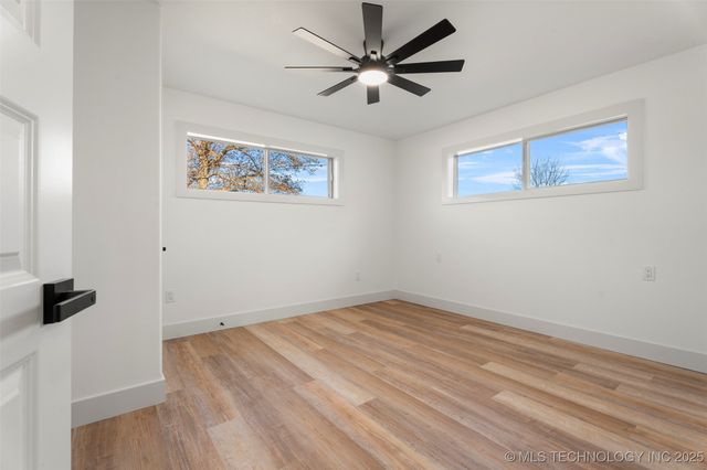 1505 East Street SW, Miami, OK 74354