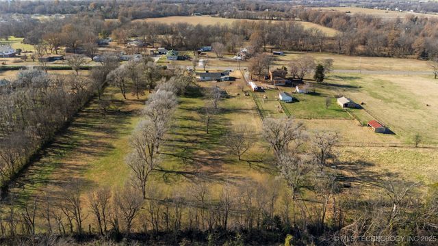 1505 East Street SW, Miami, OK 74354