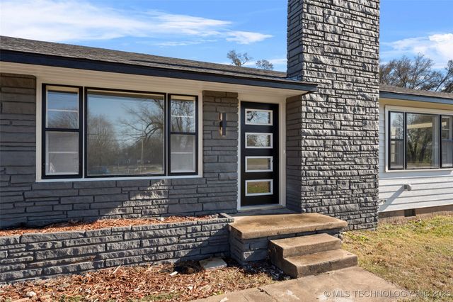 1505 East Street SW, Miami, OK 74354