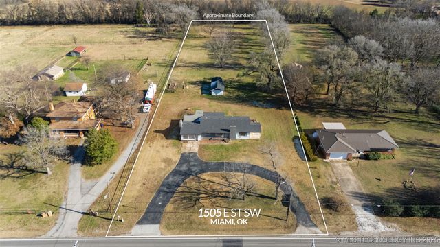 1505 East Street SW, Miami, OK 74354