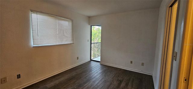 4904 VINCENNES COURT 209, Cape Coral, FL 33904