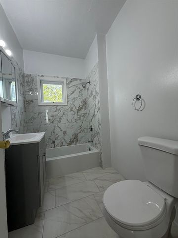 79 French Ave 2, Brockton, MA 02301