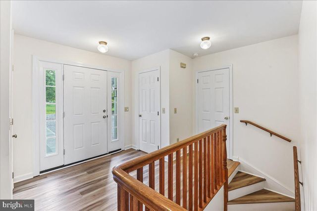 619 E HILLENDALE RD, Chadds Ford, PA 19317