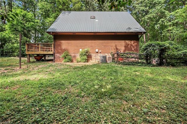 270 Oakland Avenue, Mocksville, NC 27028