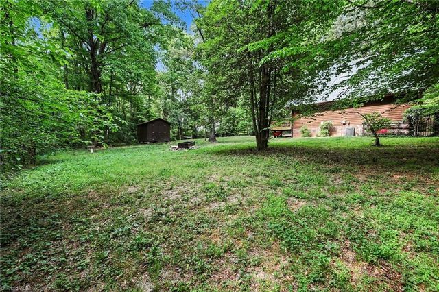 270 Oakland Avenue, Mocksville, NC 27028
