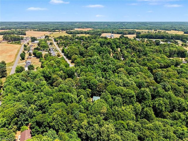 270 Oakland Avenue, Mocksville, NC 27028