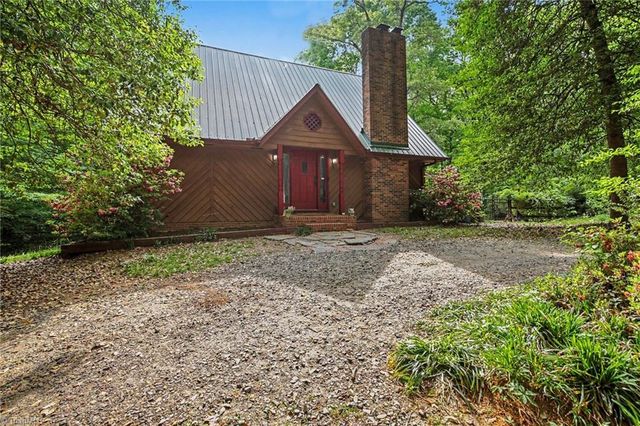 270 Oakland Avenue, Mocksville, NC 27028