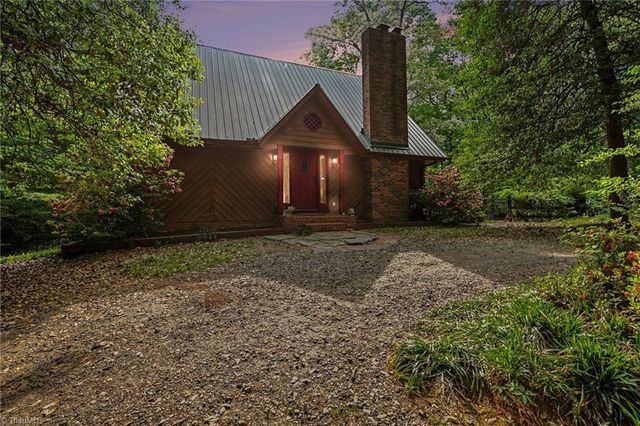 270 Oakland Avenue, Mocksville, NC 27028