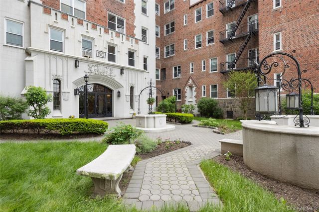 60 W Broad Street 1G, Mount Vernon, NY 10552