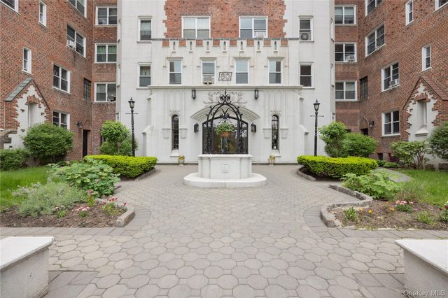 60 W Broad Street 1G, Mount Vernon, NY 10552