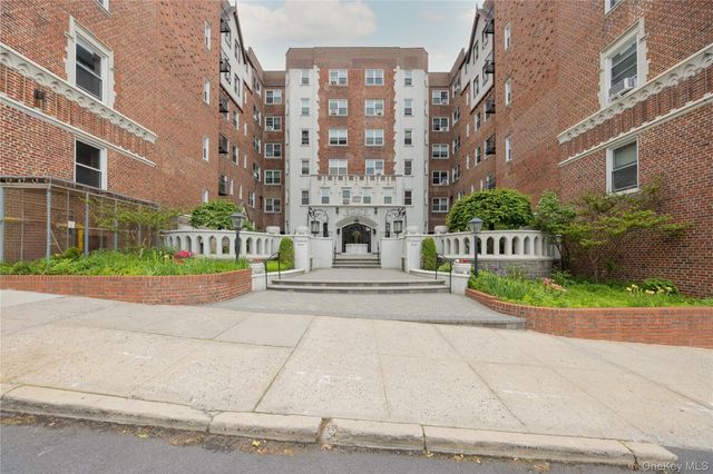 60 W Broad Street 1G, Mount Vernon, NY 10552