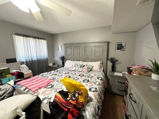 2390 Bicentennial Avenue 4, Crest Hill, IL 60403