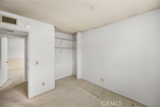 1 Red Oak, Pomona, CA 91766