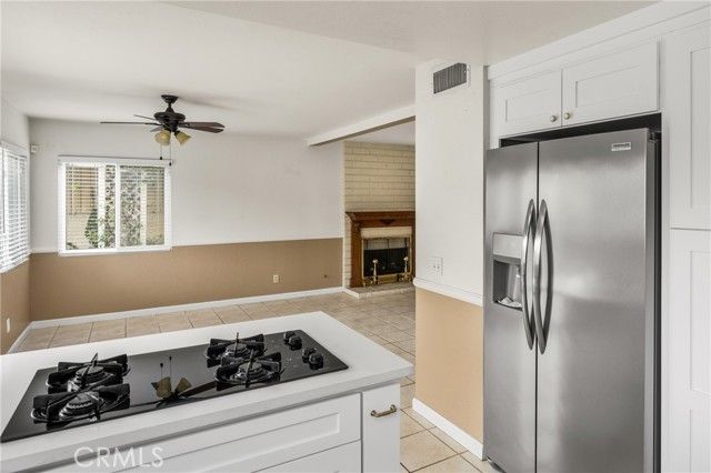 1 Red Oak, Pomona, CA 91766