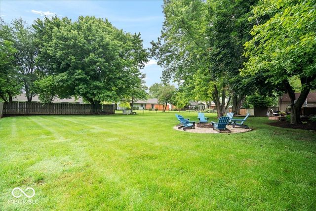 807 Coffee Tree Court, Noblesville, IN 46062
