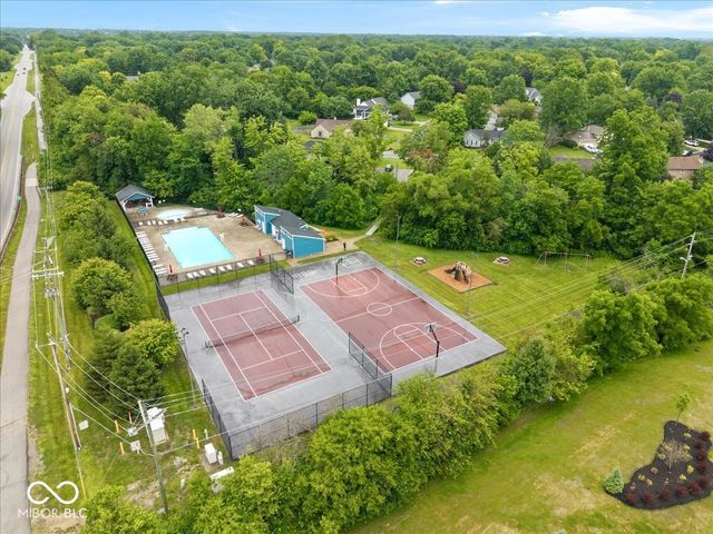 807 Coffee Tree Court, Noblesville, IN 46062