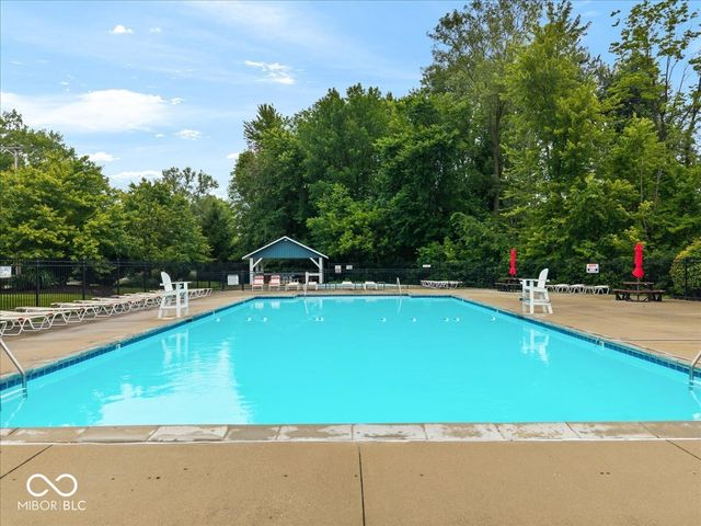 807 Coffee Tree Court, Noblesville, IN 46062