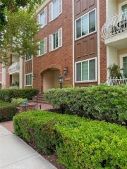 10668 Eastborne 203, Los Angeles, CA 90024