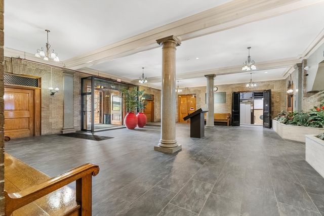 92 High Street T31, Medford, MA 02155